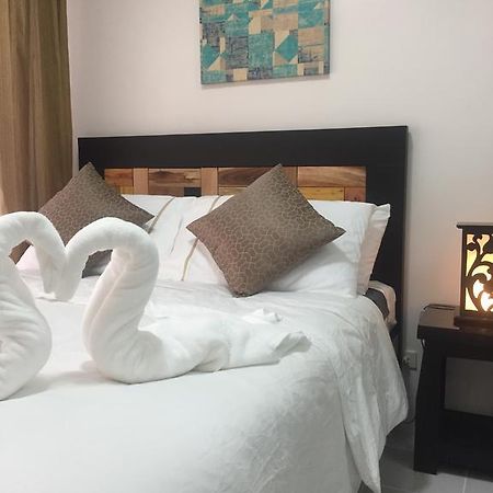 Aaa Condominium Tagaytay City Dış mekan fotoğraf